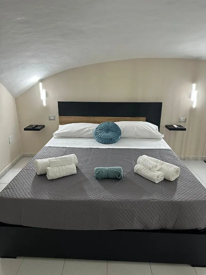 Napoli Centro - La Casa Di Sasa Bed & Breakfast