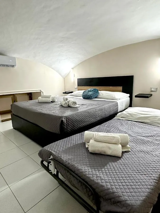 Napoli Centro - La Casa Di Sasa Bed & Breakfast Italy